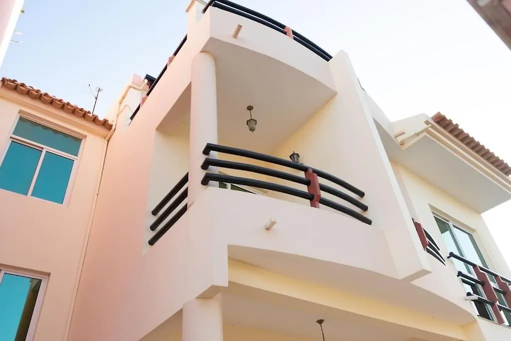 3 Bedroom Apt, Free Wifi & Ac, Cidadela - Lcgr Praia