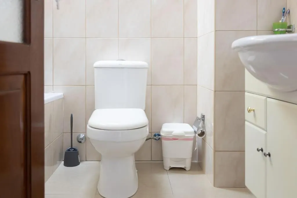 3 Bedroom Apt, Free Wifi & Ac, Cidadela - Lcgr Praia 0*,  Cape Verde